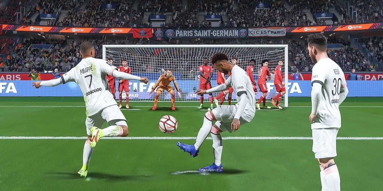 FIFA 22 中的任意球